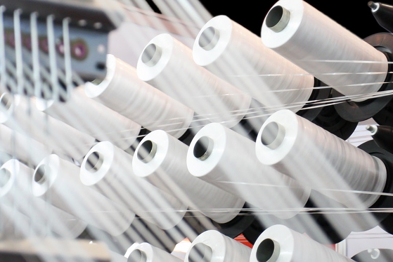 Face aux défis qui frappent de plein fouet les industriels de la filière textile habillement, la démarche « Révolution pour la transition énergétique des Industries Textiles » voit le jour